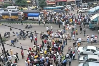 protest on the highway in Khanna