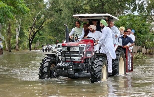 Agriculture Minister Shivraj Chouhan Visits Flood Affected Areas